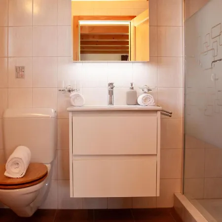 Mirabelle By Interhome * نينداز